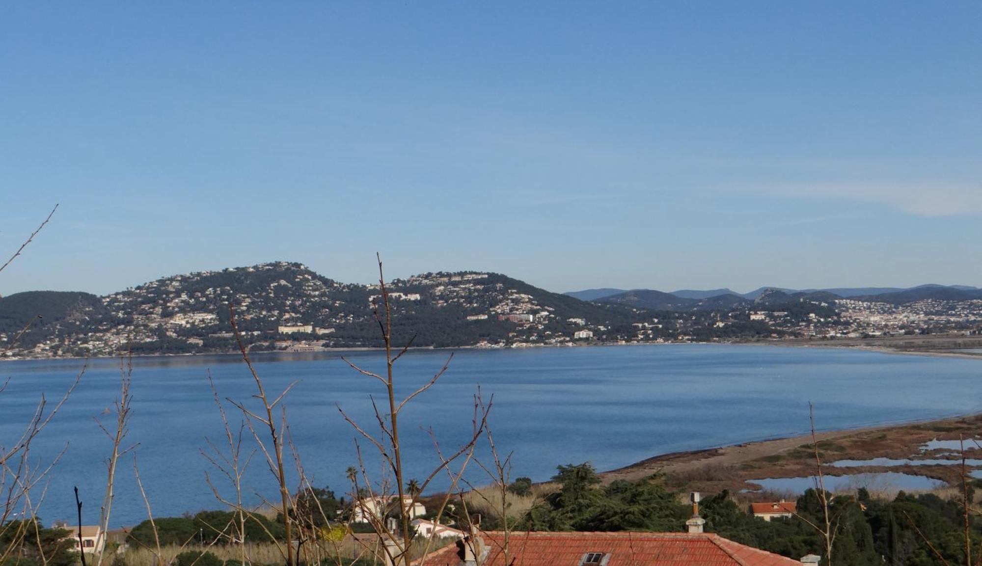 Appartement Vue Mer, Presqu'Il De Giens Hyères Екстериор снимка