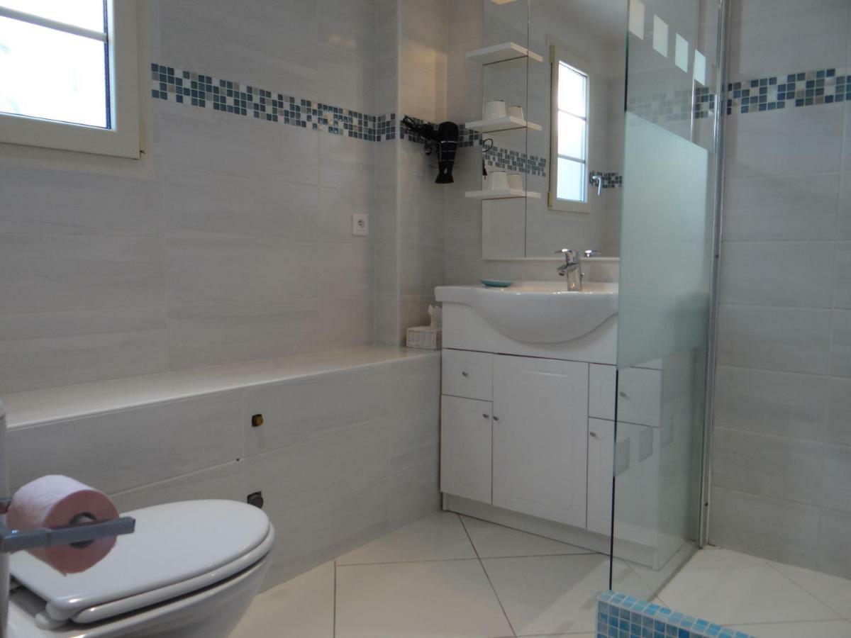 Appartement Vue Mer, Presqu'Il De Giens Hyères Екстериор снимка